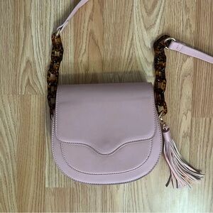 Pink flap crossbody purse w/tassel